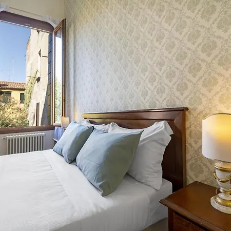 Residenza Centopietre - Dorsoduro By Wonderful Italy Venice Exterior photo