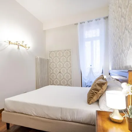Residenza Centopietre - Dorsoduro By Wonderful Italy Venice Exterior photo
