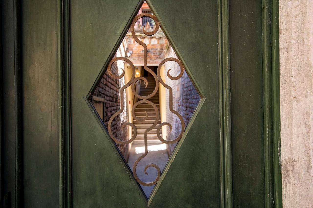 Residenza Centopietre - Dorsoduro By Wonderful Italy Venise